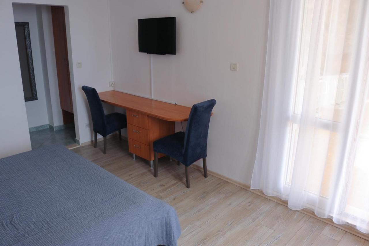 מליני Boutique B&B Villa Carmen מראה חיצוני תמונה